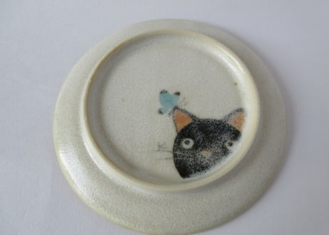 ひのもと工作室 大野和世ねこの小皿 ハチワレ１