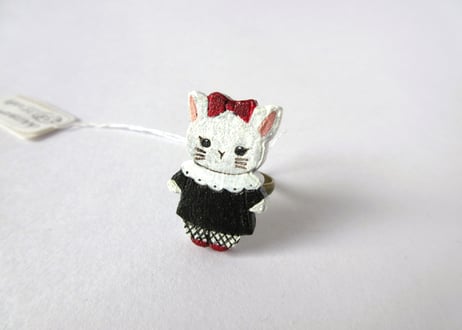 chaconoa ちいさな猫のゆびわ