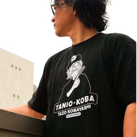 小林太三／タニオ・コバ　MILITARY THE PEOPLE　コットンTシャツ／ブラック