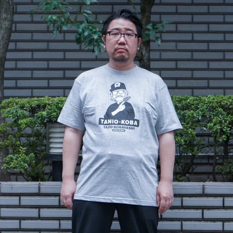 小林太三／タニオ・コバ　MILITARY THE PEOPLE　コットンTシャツ／ヘザーグレー