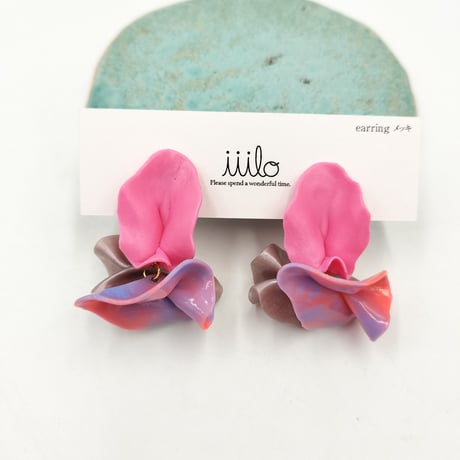 iiilo　イヤリング