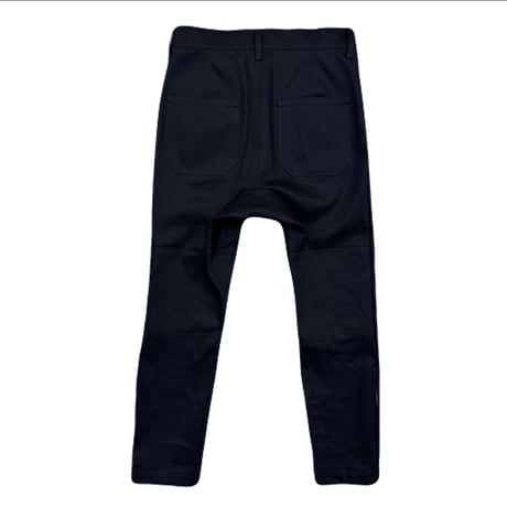 SAMPLE / B-GRADE