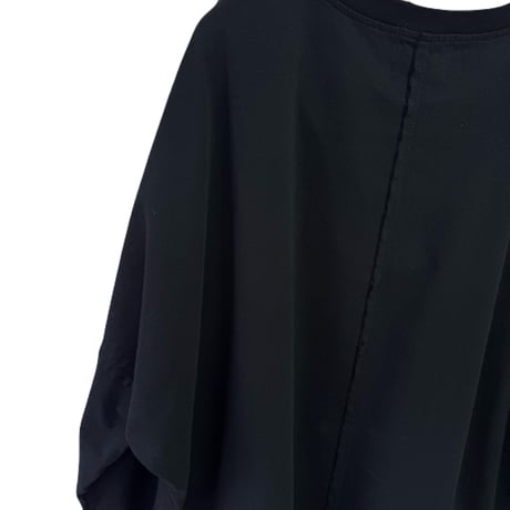 CUT-OFF SEAM L/S TEE / BLACK