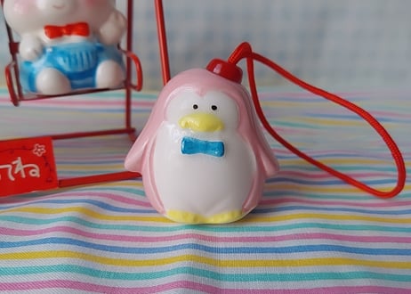 Fancy土産🐧ペンギンの陶器製の鈴