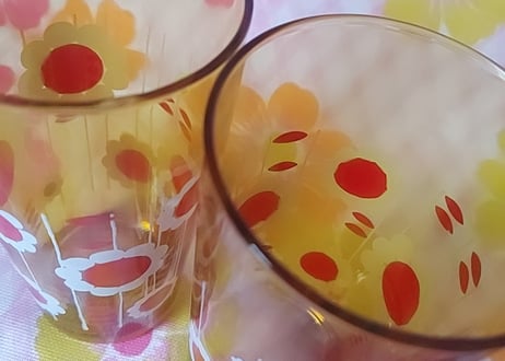 アデリア・アンバーお花グラス