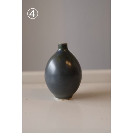 Mini flower vase