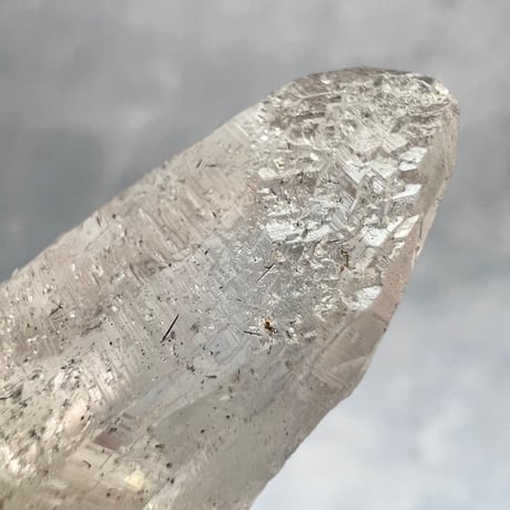 【カイラス産】天然ヒマラヤ水晶革紐付きペンダント⑨/Kailash Himalayan Quartz Pendant