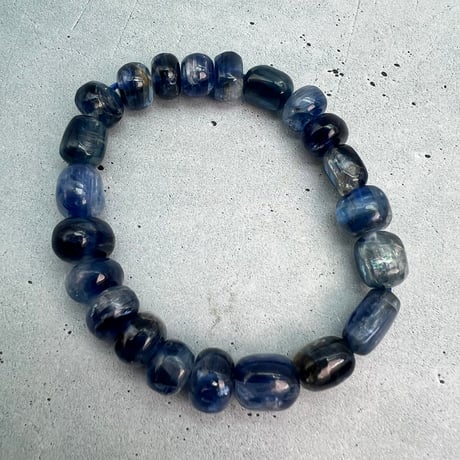 【ネパール産🇳🇵カイヤナイト】ブレスレット/Nepal Kyanite Design Bracelet