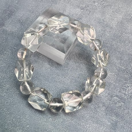 【カイラス産】"手磨き"天然ヒマラヤ水晶デザインブレスレット/Kailash Himalayan Quartz Design Bracelet
