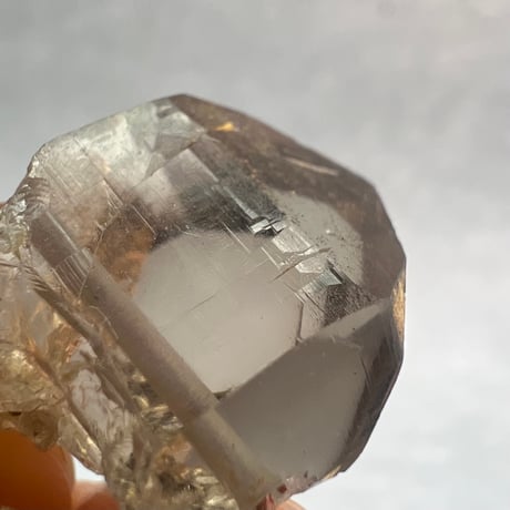 【ガウリシャンカール産】天然ヒマラヤスモーキークォーツ革紐ペンダント⑤/iGauriShankar Himalayan Smoky Quartz Pendant