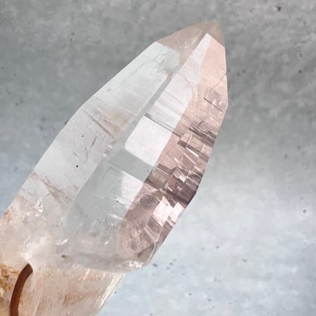 【ガネッシュヒマール産】天然ヒマラヤ水晶革紐付きペンダント④/GaneshHimal Limonite in Natural Pendant