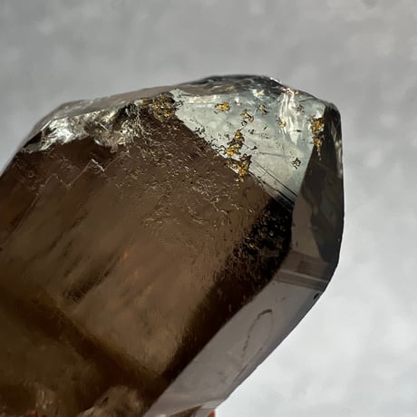 【ガウリシャンカール産】天然ヒマラヤスモーキークォーツ革紐ペンダント①/GauriShankar Himalayan Smoky Quartz Pendant