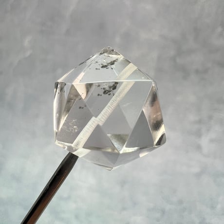 【ガネッシュヒマール産】天然ヒマラヤ水晶"手磨き加工"イコサヘドロン"ビーズ  Ganesh Himal Himalayan Quartz "Icosahedron"beads