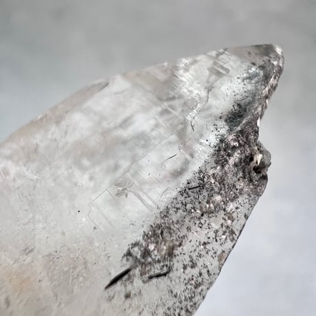 【カイラス産】天然ヒマラヤ水晶革紐付きペンダント⑦/Kailash Himalayan Quartz Pendant