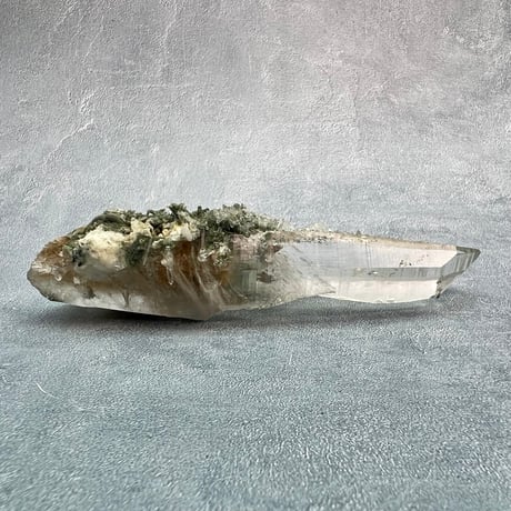 【ガネッシュヒマール産】クローライト&アクチノライトイン天然ヒマラヤ水晶/Ganesh Himal Chlorite&Actinorite in Himalayan Quartz