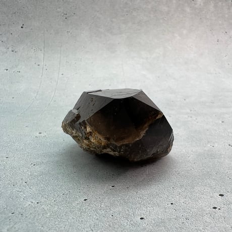 【ガウリシャンカール産】天然ヒマラヤスモーキークォーツ/GauriShankar Himalayan Smoky Quartz