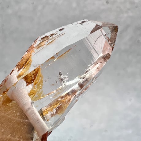 【ガネッシュヒマール産】リモナイトイン天然ヒマラヤ水晶革紐付きペンダント⑧/GaneshHimal Limonite in Natural Pendant