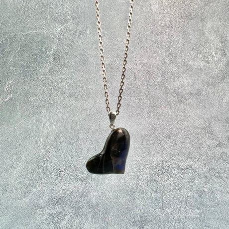 フィンランド産【スペクトロライト】ハートペンダントトップ①/Finland【Spectrolite】Heart Pendant Top