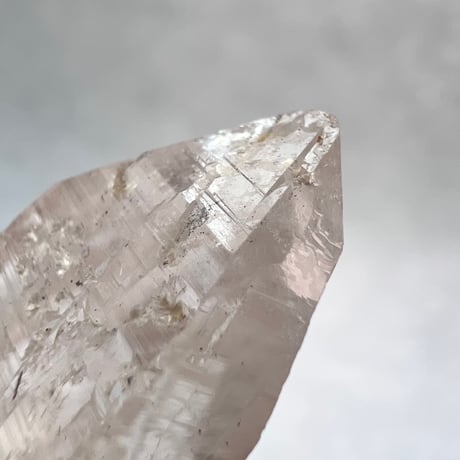 【カイラス産】天然ヒマラヤ水晶革紐付きペンダント⑨/Kailash Himalayan Quartz Pendant