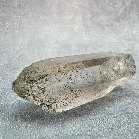 【ガネッシュヒマール産】クローライト イン ヒマラヤ水晶/GaneshHimal Chlorite&Albite in Himalayan Quartz