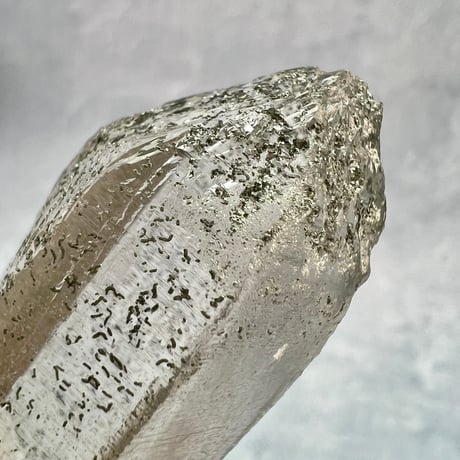【ガネッシュヒマール産】クローライト イン ヒマラヤ水晶/GaneshHimal Chlorite&Albite in Himalayan Quartz