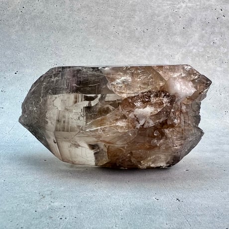 【ガウリシャンカール産】天然ヒマラヤスモーキークォーツ/GauriShankar Himalayan Smoky Quartz