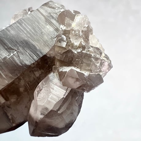 【ガウリシャンカール産】天然ヒマラヤスモーキークォーツ/GauriShankar Himalayan Smoky Quartz