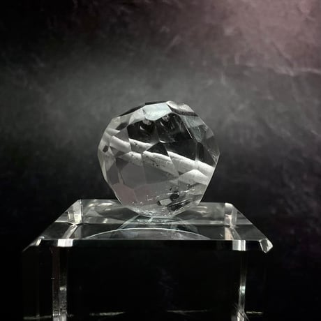 【カイラス産】天然ヒマラヤ水晶多面カットラウンドビーズ②/Kailash Himalayan Quartz Multi Cut Round Beads