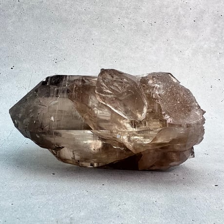 【ガウリシャンカール産】天然ヒマラヤスモーキークォーツ/GauriShankar Himalayan Smoky Quartz