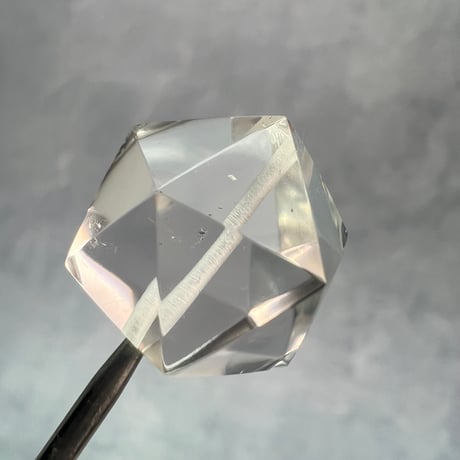 【ガネッシュヒマール産】天然ヒマラヤ水晶"手磨き加工"イコサヘドロン"ビーズ  Ganesh Himal Himalayan Quartz "Icosahedron"beads