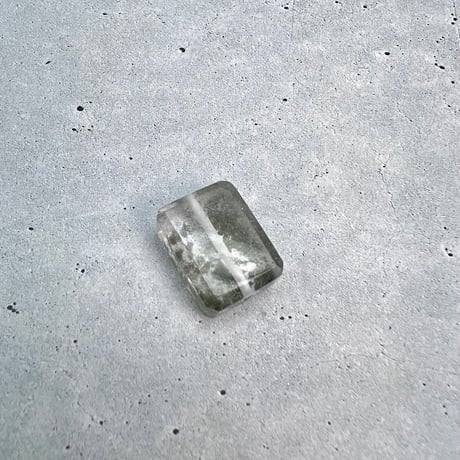 【ガネッシュヒマール産】天然ヒマラヤ水晶"手磨き加工"スクエアビーズ⑫/Ganesh Himal  Himalayan Quartz Square Beads