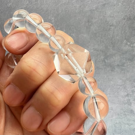 【デザインブレスレット】ガネッシュヒマール産ヒマラヤ水晶"イコサヘドロン" 内径14cm/GaneshHimal"Icosahedron"Design Bracelet