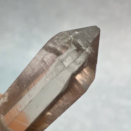 【ガウリシャンカール産】天然ヒマラヤスモーキークォーツ革紐ペンダント⑧/GauriShankar Himalayan Smoky Quartz Pendant