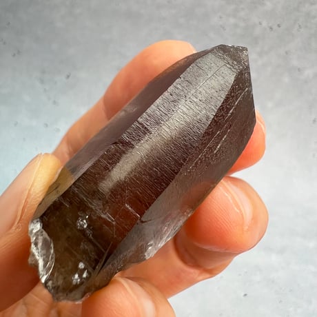 【ガウリシャンカール産】天然ヒマラヤスモーキークォーツ/GauriShankar Himalayan Smoky Quartz