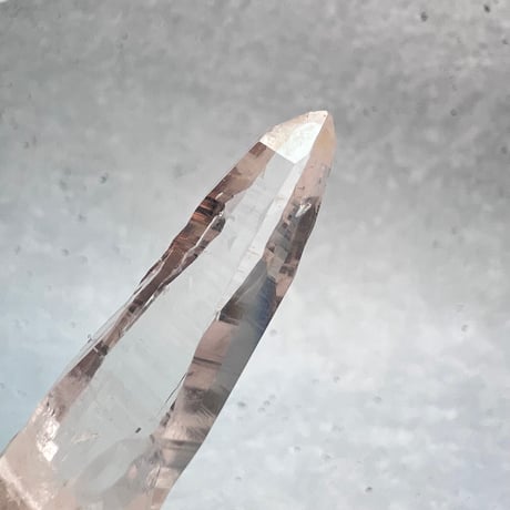 【ガネッシュヒマール産】天然ヒマラヤ水晶革紐付きペンダント①/GaneshHimal Limonite in Natural Pendant