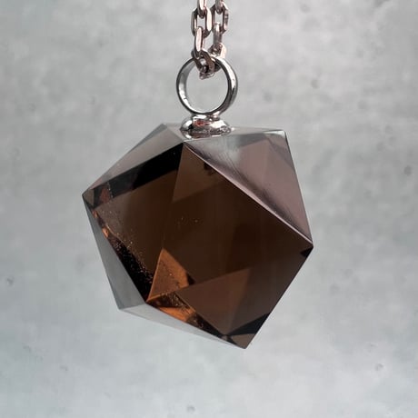 【ガウリシャンカール産】天然ヒマラヤ水晶"手磨き加工"イコサヘドロン"ペンダントトップ③/GauriShankar Himalayan Quartz "Icosahedron"Pendant Top
