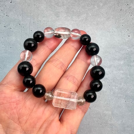 【デザインブレスレット】ガネッシュヒマール産天然ヒマラヤ水晶×チベット産モリオン/Ganesh Himal×Tibetan Morion Design Bracelet