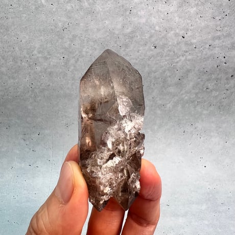 【ガウリシャンカール産】天然ヒマラヤスモーキークォーツ/GauriShankar Himalayan Smoky Quartz