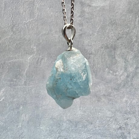 ネパール🇳🇵サンクワサバ産【ヒマラヤアクアマリン】ペンダントトップ/Nepal Sankhuwasabha Himalayan Aquamarine Pendant Top