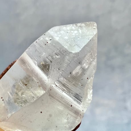 【カイラス産】天然ヒマラヤ水晶革紐付きペンダント⑥/Kailash Himalayan Quartz Pendant