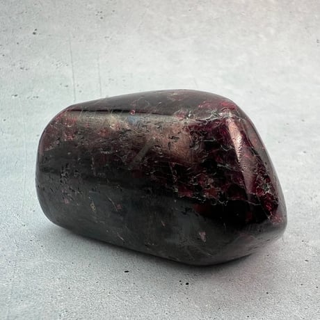 ネパール産【天然ヒマラヤ ガーネット】(フリーフォーム)①/Nepal🇳🇵Himalayan Garnet