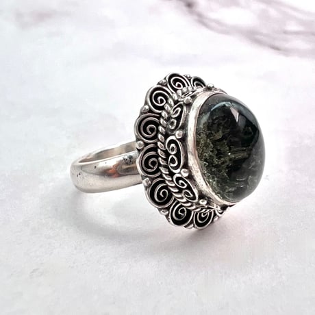 【ガネッシュヒマール産】クローライトイン天然ヒマラヤ水晶S/V925リング/Ganesh Himal Chlorite in Himalayan Quartz S/V925 Ring