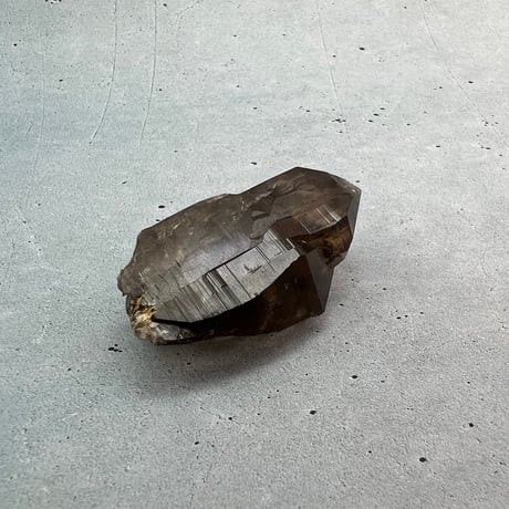 【ガウリシャンカール産】天然ヒマラヤスモーキークォーツ/GauriShankar Himalayan Smoky Quartz