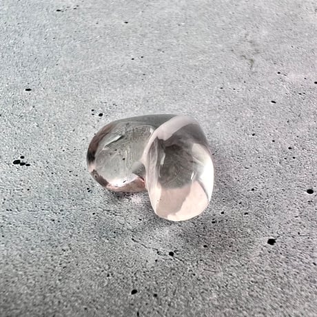 【ガネッシュヒマール産】天然ヒマラヤ水晶"手磨き加工"ハートビーズ①/Ganesh Himal Himalayan Quartz Heart Beads