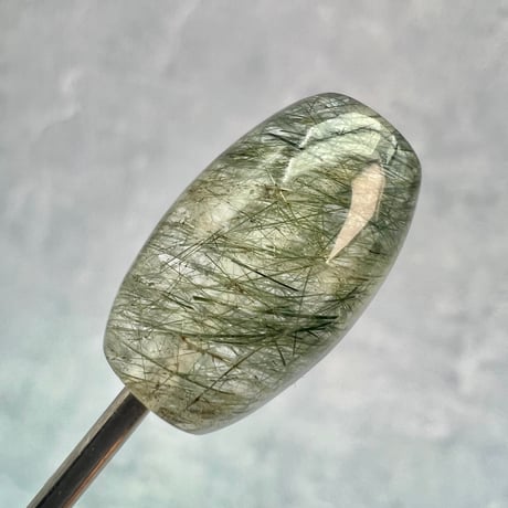 【ガネッシュヒマール産】アクチノライトイン天然ヒマラヤ水晶 樽型ビーズ⑥/Ganesh Himal Actinolite in Himalayan Quartz barrel beads