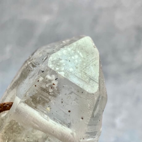 【カイラス産】天然ヒマラヤ水晶革紐付きペンダント⑥/Kailash Himalayan Quartz Pendant