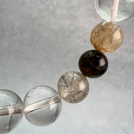 【ガネッシュヒマール産】アクチノライトイン天然ヒマラヤ水晶デザインブレスレット/Ganesh Himal Actinolite in Himalayan Quartz Design Bracelet