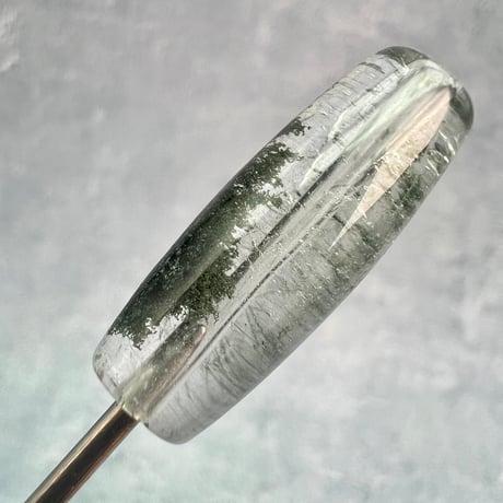 【ガネッシュヒマール産】クローライト&アクチノライトイン天然ヒマラヤ水晶 樽型ビーズ④/Ganesh Himal Chlorite&Actinorite in Quartz barrel beads