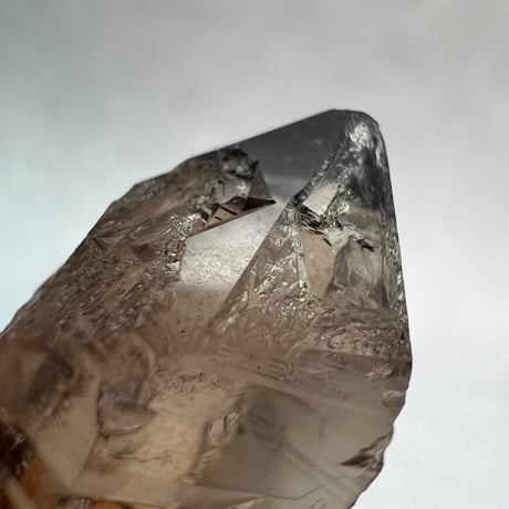 【ガウリシャンカール産】天然ヒマラヤスモーキークォーツ/GauriShankar Himalayan Smoky Quartz