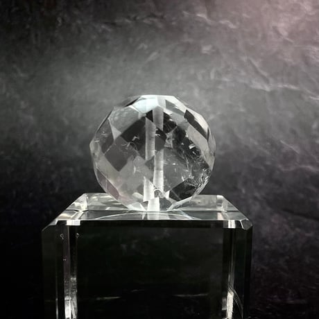 【カイラス産】天然ヒマラヤ水晶多面カットラウンドビーズ①/Kailash Himalayan Quartz Multi Cut Round Beads